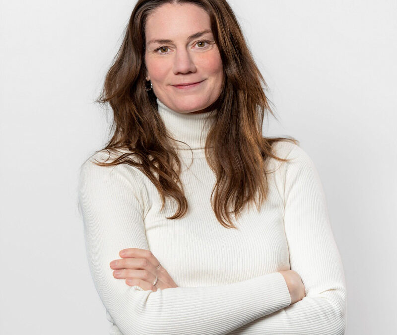 Vi välkomnar Lena Hernell